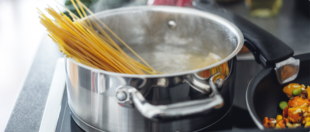 Индукционная варочная панель INDESIT IS 41Q60 NE Индукционная варочная панель INDESIT IS 41Q60 NE