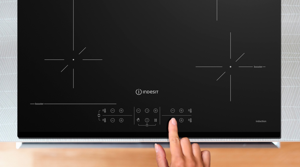 Индукционная варочная панель INDESIT IS 41Q60 FX Индукционная варочная панель INDESIT IS 41Q60 FX