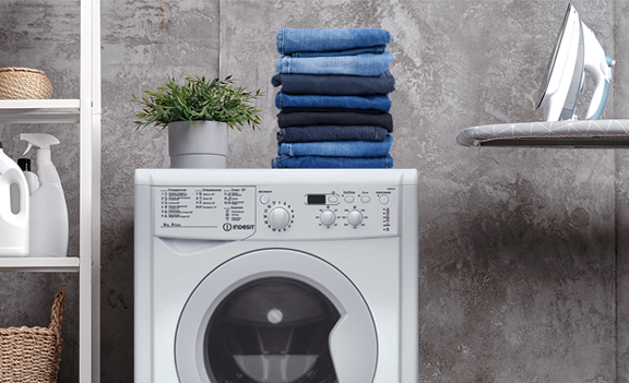 Стиральная машина Indesit IWSD 5085 Стиральная машина Indesit IWSD 5085