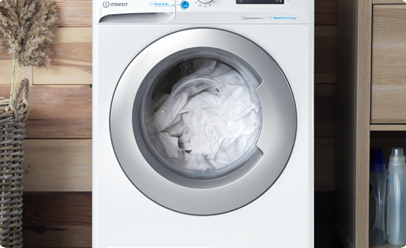 Стиральная машина INDESIT IWSC 6105(CIS) Стиральная машина INDESIT IWSC 6105(CIS)