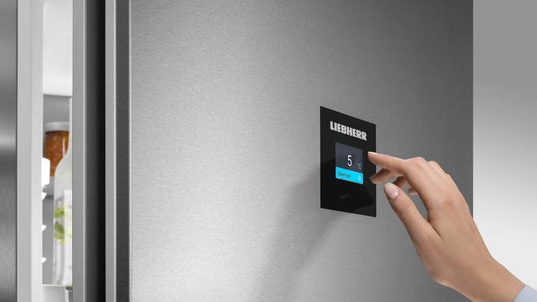 Холодильник Liebherr CNsfc 574i-22 001