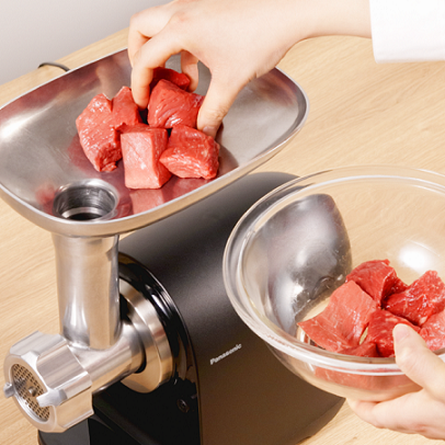 Мясорубка Panasonic MK-GX1710KTN