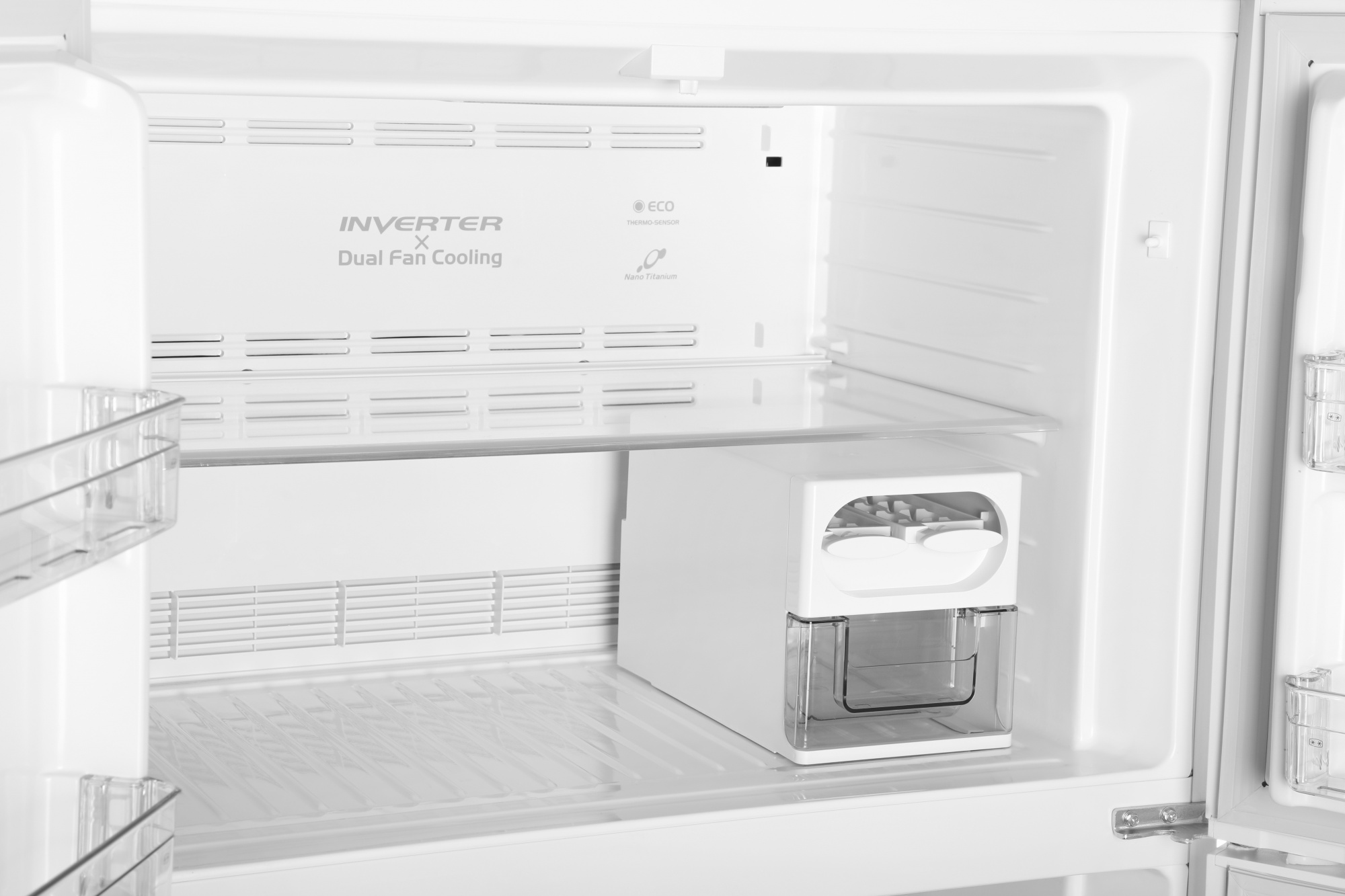 Холодильник Hitachi R-W660PUC7 GPW, превью предыдущего фото