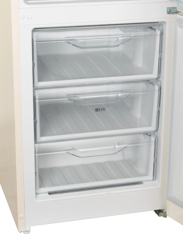 Холодильник Indesit DS 3160 E, превью предыдущего фото