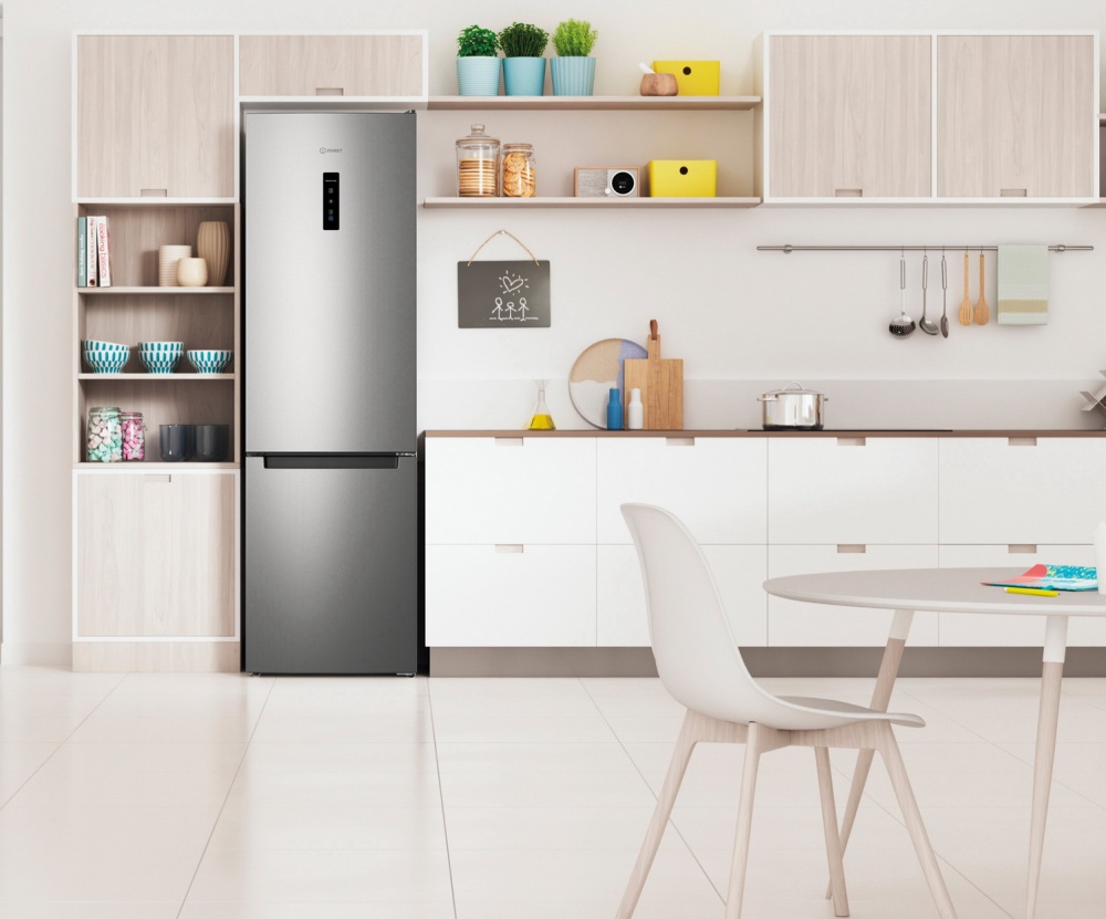 Холодильник INDESIT ITS 5200 XB, превью предыдущего фото