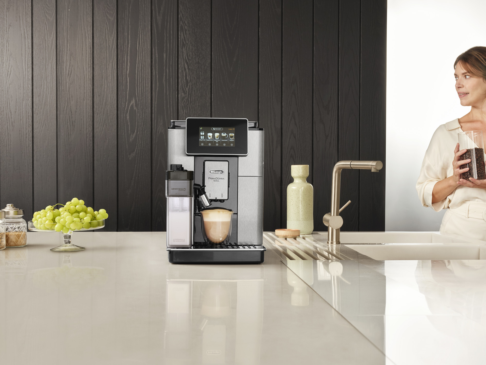 Кофемашина Delonghi ECAM610.55.SB, фото 4