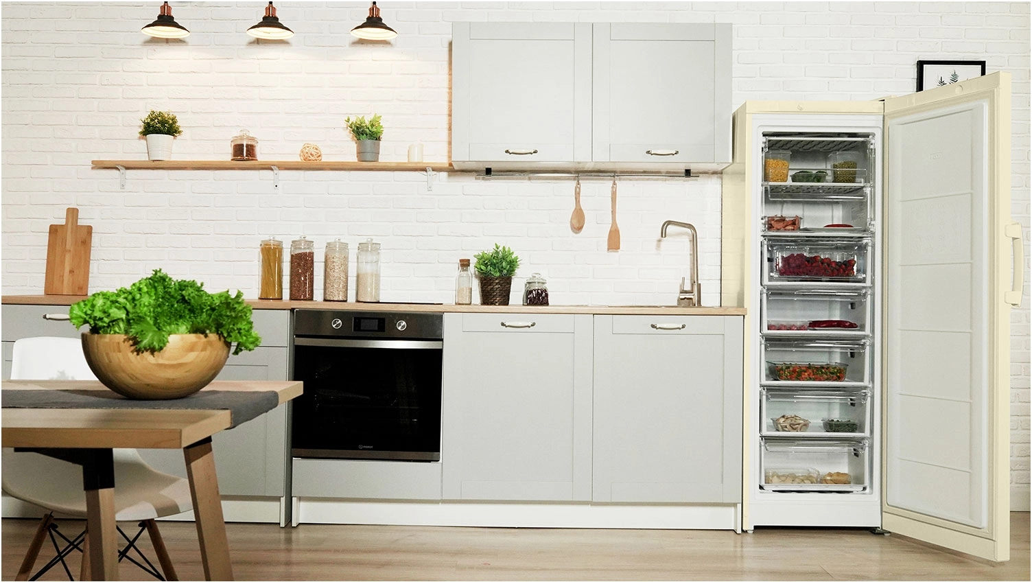 Морозильная камера Indesit DSZ 5175 E, превью предыдущего фото