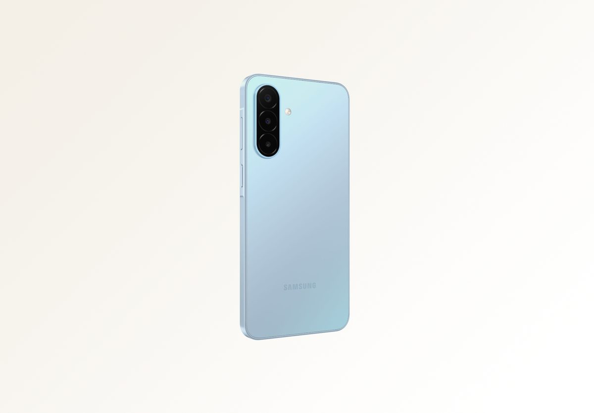 Смартфон Samsung Galaxy A18 6/128GB Light Blue, фото 5