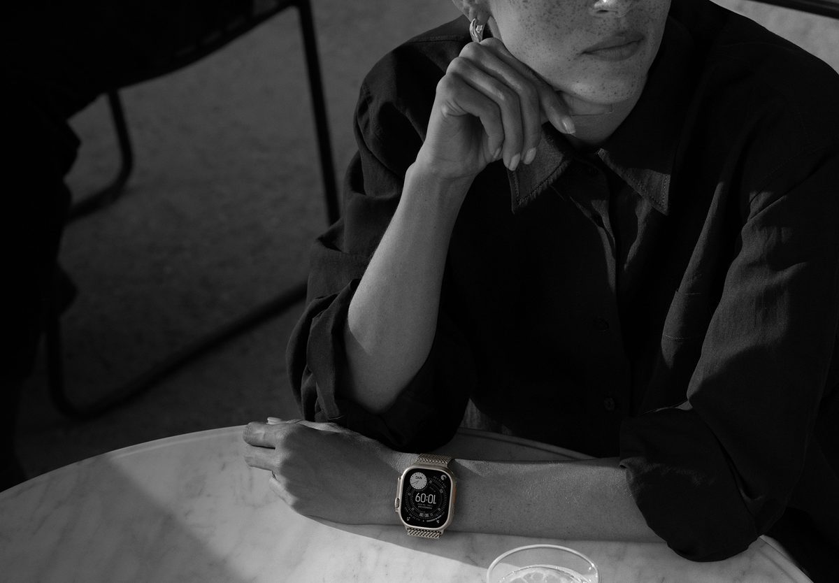 Умные часы Apple Watch Ultra 3 GPS 49mm Natural Titanium, Milanese Loop, L, превью предыдущего фото