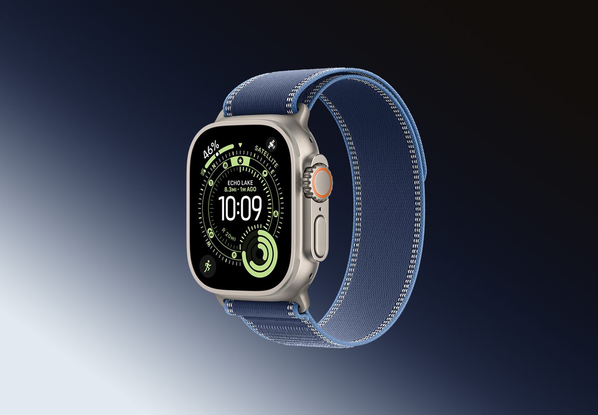 Умные часы Apple Watch Ultra 3 GPS 49mm Natural Titanium, Trail Blue/Bright Blue, M/L, превью следующего фото