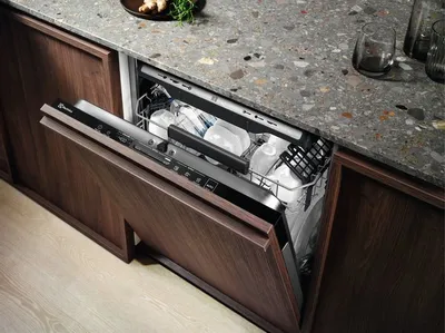 Встраиваемая посудомоечная машина Electrolux EEZ69410W, превью предыдущего фото